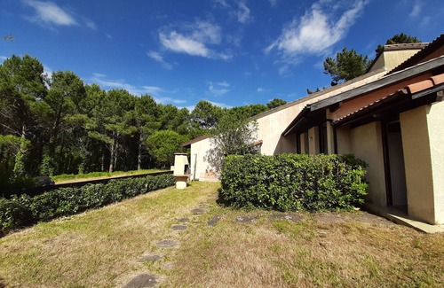 Le Penon House | Modern House Close to Forest and Ocean with Garden, Terrace, and BBQ
