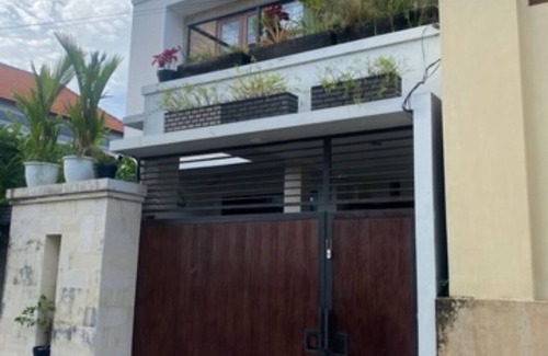Sanur House | modern house in sanur area n10 minutes from beach non scooter n