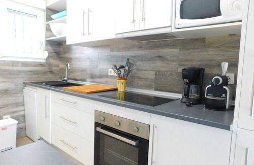 Santa Margarida House | Modern house overlooking the sea, near the beach in Almadraba, Roses