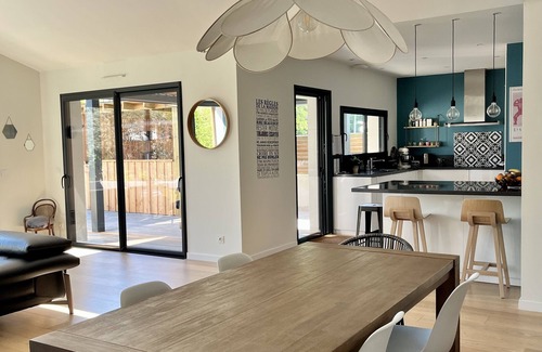 Pessac House | Modern house with swimming pool in the heart of Pessac
