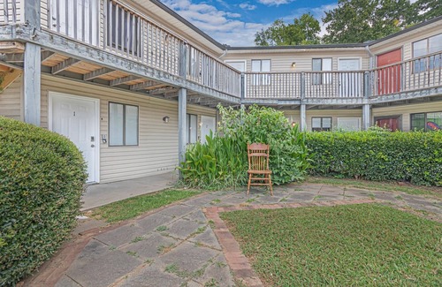 Huntsville Apartment | Modern Huntsville Studio: Downtown & Park Access