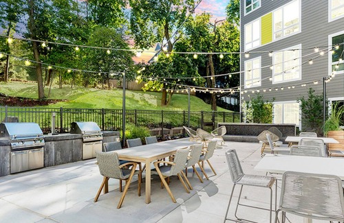 Forest Hills - Woodbourne Apartment | Modern Jamaica Plain 1BR w/W/D nr Forrest Hills T, by Blueground