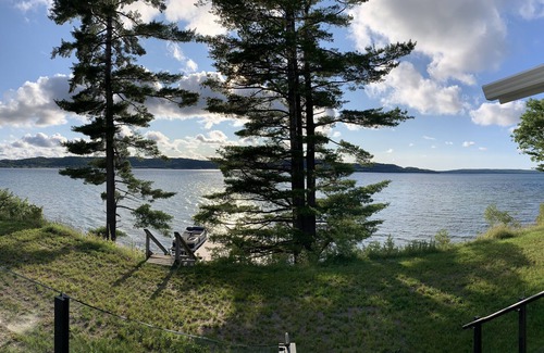 Munising House | Modern Lake Superior Beach House - RARE AUGUST AVAILABILITY 30+ DAYS ONLY