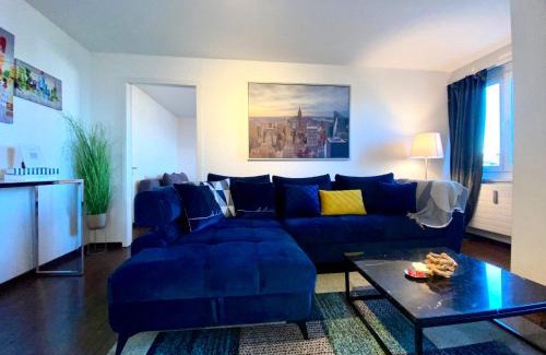 Romanshorn Apartment | Modern Lakeview Apartment