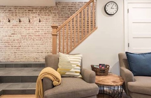 Columbia Heights Apartment | Modern, Light-filled Garden Apartment in Heart of Washington