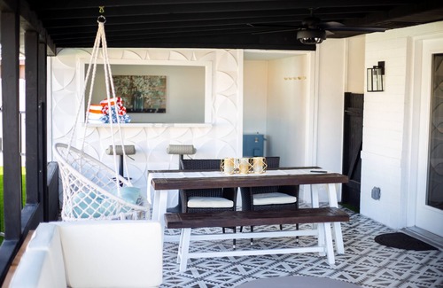 New Papago Parkway House | Modern Living with an Outdoor Oasis