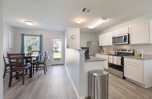 Livingston House | Modern Livingston Home In Gated Lakeside Community