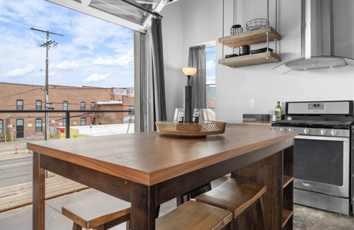 Butte House | Modern Loft in Butte, America Garage Parking