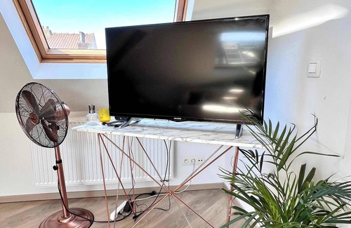 Jacht Apartment | Modern Loft Near EU Institutions