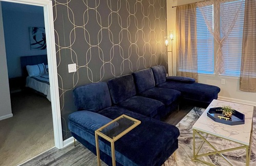 Charlotte Condo | Modern Luxe 2 Bed Apartment