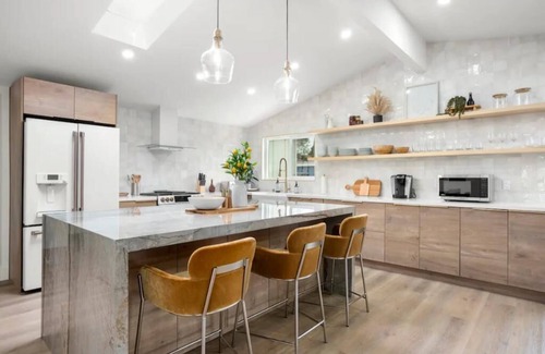 Serra Mesa House | Modern Luxe Mission Valley 3 BR with Game Room