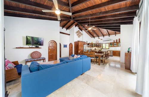 Playa Negra House | Modern Luxury Home in Beautiful Natural Setting
