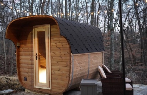 Laurelville Cabin | Modern luxury 4 Bedroom cabin with game room, hot tub, sauna and home theater