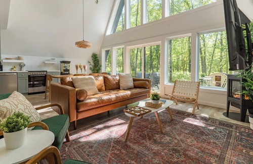 Albrightsville Cabin | Modern Luxury A-Frame in Woods w/Hot Tub, Sauna, Arcade, Gas Fireplace, Games