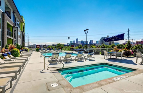 Highland Apartment | Modern Luxury Apt in Downtown Denver + King Bed + Private Garage + Pool