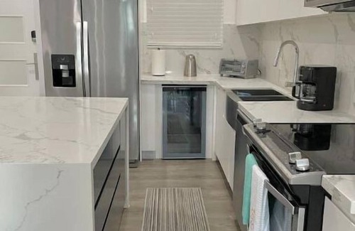 Nassau Condo | Modern Luxury Condo