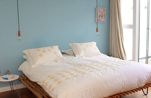 Highbury House | Modern luxury family house in central London with proximity to a large park.