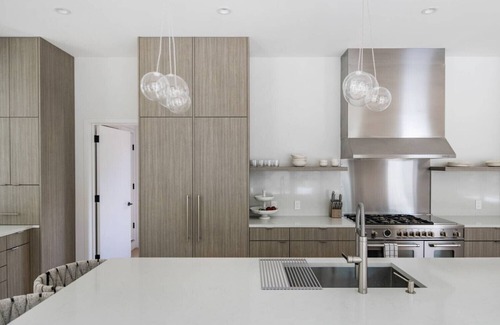 Northwest Harbor House | Modern Luxury in the Hamptons