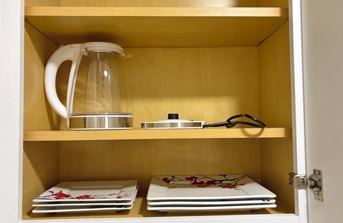 Old Seminole Heights Apartment | Modern Luxury Stay in Tampa