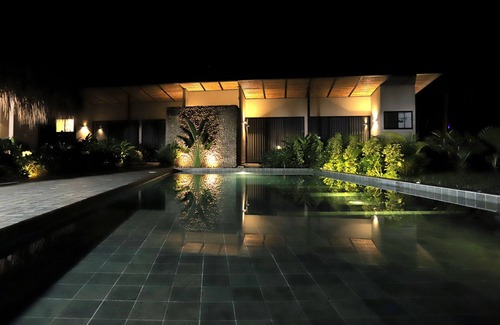 Santa Fe de Antioquia Villa | Modern luxury vacation rental country home fully furnished and