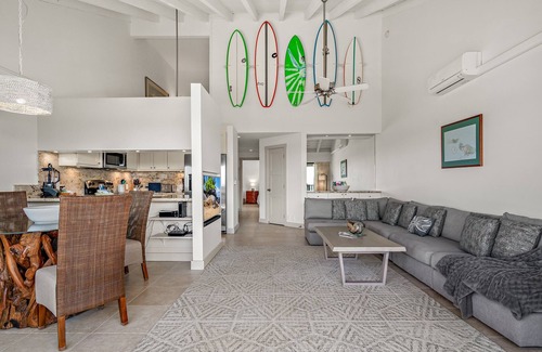 Kihei Condo | Modern Maui Kamaole Condo | Ocean View | A/C | Near Beach & Pool