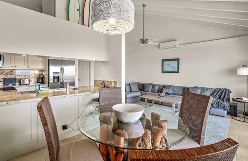 Kihei Condo | Modern Maui Kamaole Condo | Ocean View | A/C | Near Beach & Pool