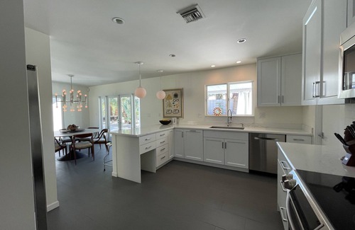 Araby House | Modern midcentury home Palm Springs with heated pool