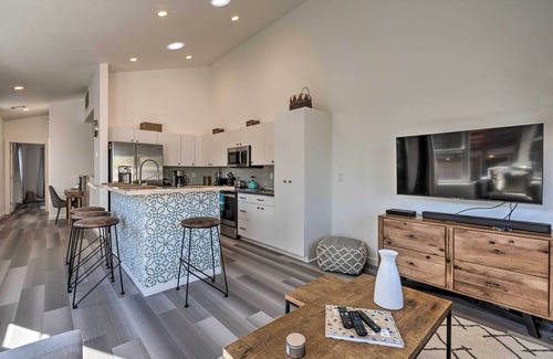 Reno House | Modern Midtown Haven w/Garage: Mt Rose Day Trips!