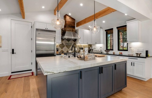 Incline Village House | Modern Millcreek Home