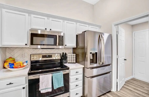 Monroe House | Modern Monroe Home, Close to CLT