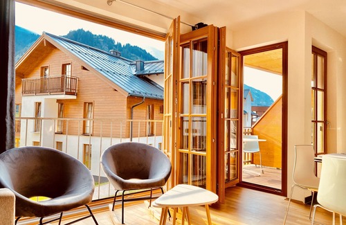 Rauris Apartment | Modern Mountain Apart directly by Skiing area
