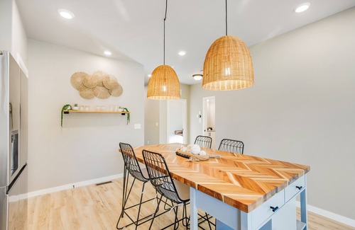 Crested Butte House | Modern mountain stay with a patio, beautiful interior, & well-equipped kitchen