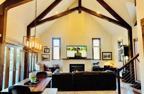 Carbondale House | Modern Mtn New Build Comfort, Near Aspen Skiing