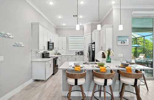 East Naples House | Modern Naples Retreat with Heated Pool – Close to Downtown!