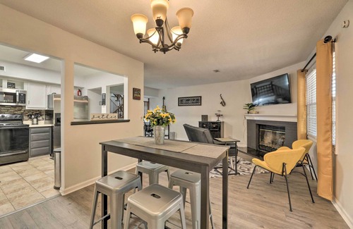 Antioch House | Modern Nashville Townhome: Large Yard & Deck!