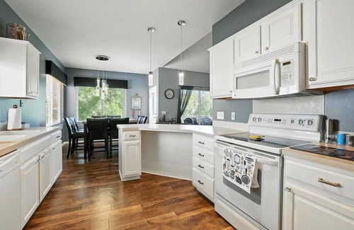 McArdle House | Modern Nest in NW Omaha