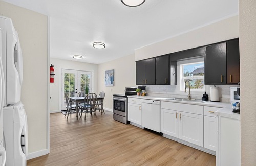 Lewiston House | Modern, New, 3 bedroom home in Prime Lewiston location!