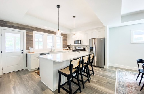 Michigan City House | Modern New-Build w/Screened Porch - Walk to Beach
