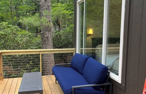 Cleveland Cabin | Modern New Construction near Dahlonega and Helen