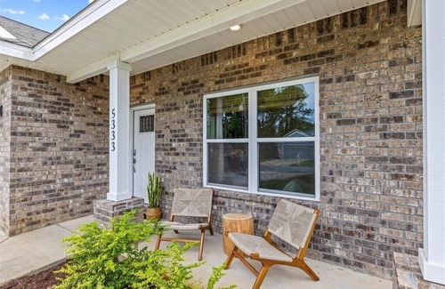 Gulf Breeze House | Modern, NEW, Gulf Breeze home - Close to Boat Ramp and beaches!