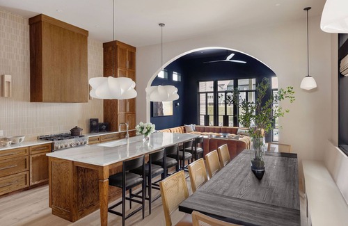 Faubourg Lafayette House | Modern New Homes | Heated Pools and Hot Tubs