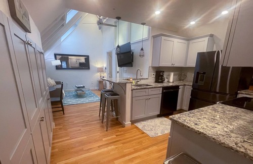 Cleveland Circle Apartment | Modern, Newly Renovated 3Bed, 2Bath, Steps to MBTA