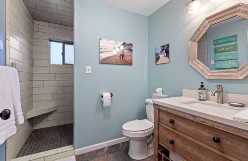 Coeur d'Alene House | Modern North Idaho Apartment | Great Location | 10 Min to Downtown