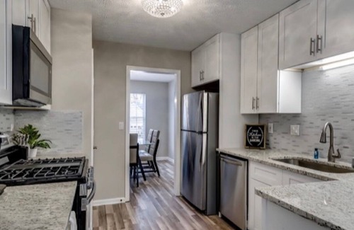 Church Street House | *Modern oasis 7 mins from Atlanta airport