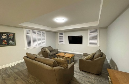 Trenton House | Modern oasis in Trentonn