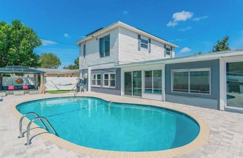 Disston Heights House | Modern Oasis, Perfect Location Packed W/Amenities