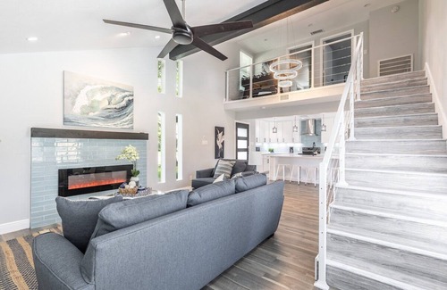 Irving House | Modern Oasis-Sleek 4-Bed Oasis with Private Pool