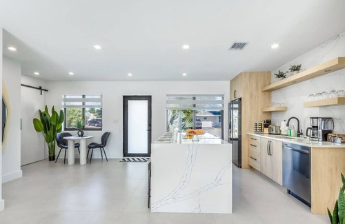 Deerfield Beach House | Modern Oasis with Tiki Hut & Private Heated Pool