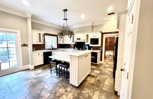 Ocala House | Modern Ocala Equestrian Estate with lap pool- close to everything.