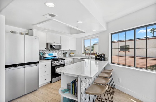 San Clemente Condo | Modern Ocean View Condo with AC